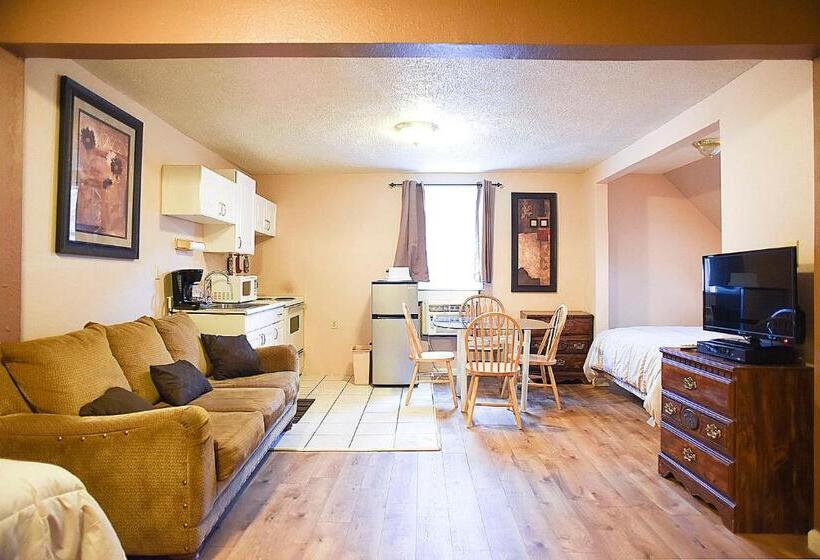 Семейный Номер, H&h Motor Lodge