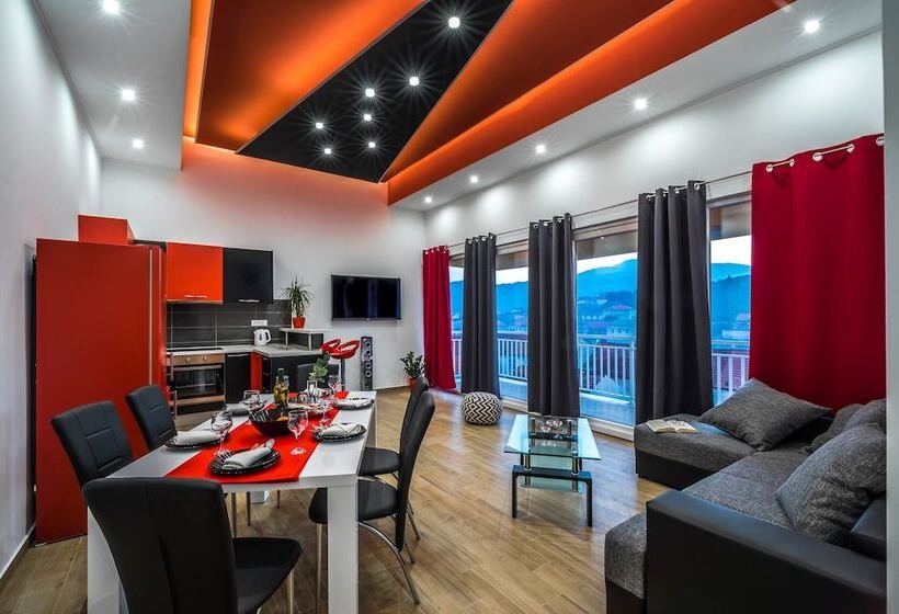 آپارتمان 2 خوابه با چشم‌انداز دریا, Apartments Sunshine Home