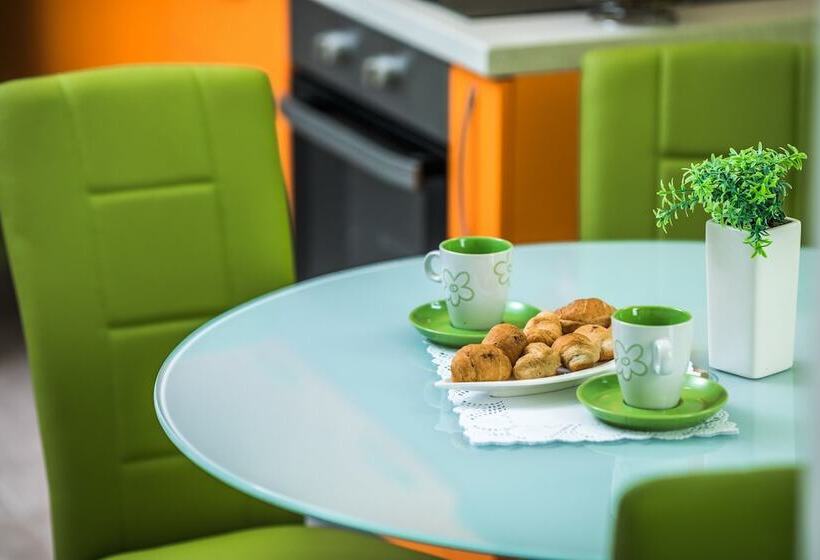 اتاق استاندارد با بالکن, Apartments Sunshine Home