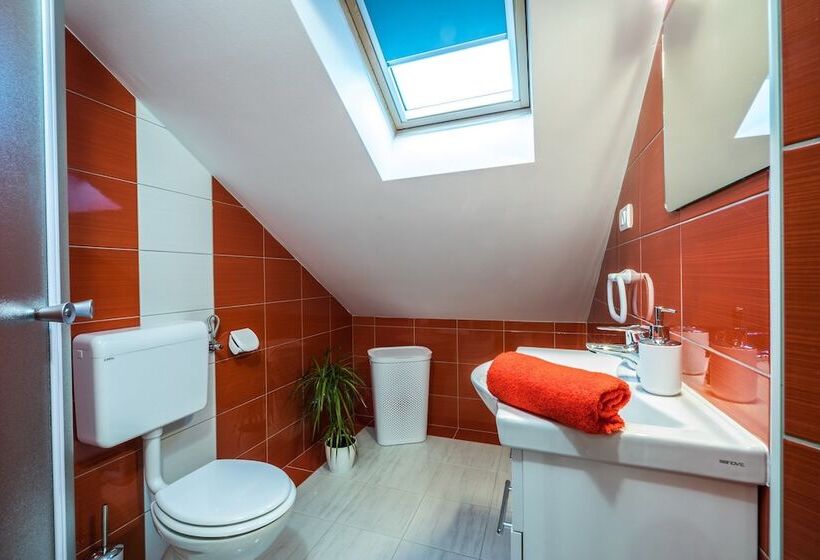 استودیوی استاندارد, Apartments Sunshine Home