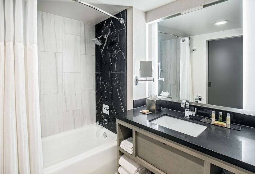 اتاق استاندارد با 2 تخت دوبل, Doubletree By Hilton Washington Dc North/gaithersburg