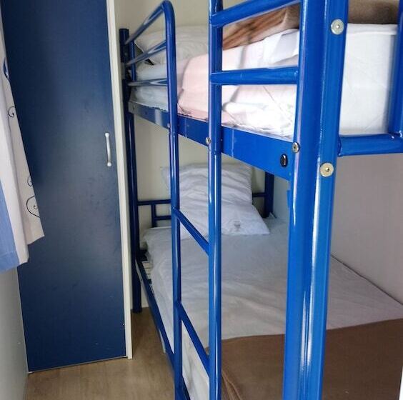 Дом 3 Спальни, Camping Des Lancieres