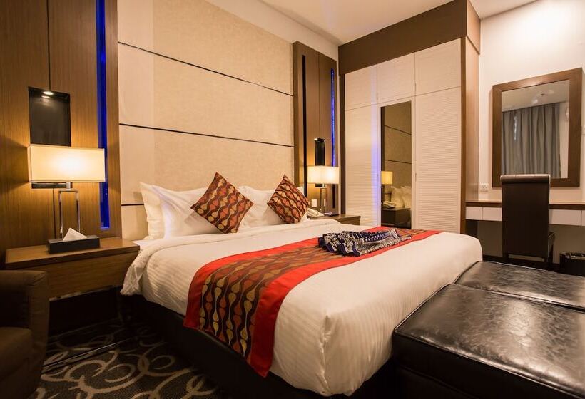 سوییت, Adya Hotel Chenang