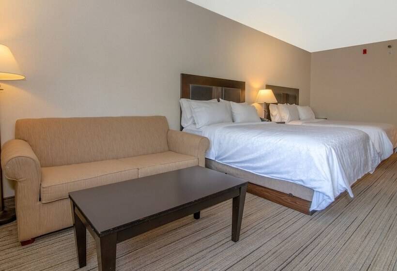 Номер Стандарт 2 Двуспальные Кровати, Holiday Inn Express Stony Brook Long Island, An Ihg