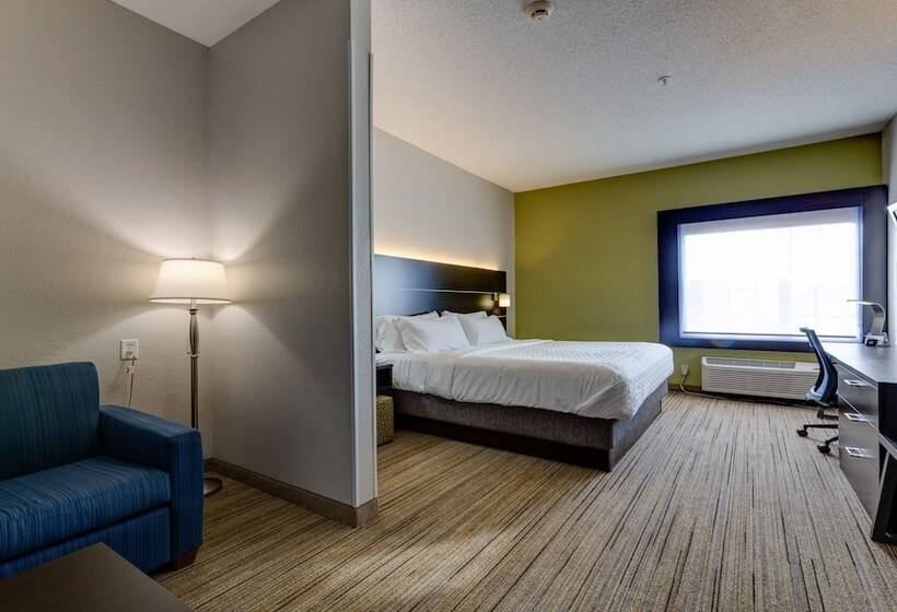 스위트, Holiday Inn Express & Suites Ashtabula Geneva, An Ihg