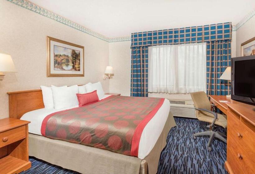Стандартный Номер Кровать Кинг, Ramada By Wyndham Kent Seattle Area