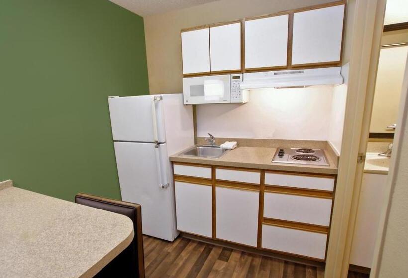 Студия Стандарт, Extended Stay America Suites  Nashville  Airport  Music City