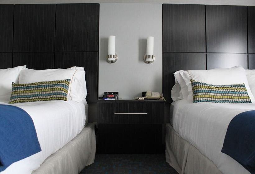 Номер Стандарт, Holiday Inn Express Janesville I 90 & Us Highway 14, An Ihg