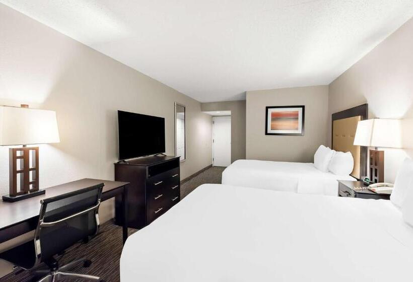 Номер Стандарт 2 Двуспальные Кровати, The Plaza On The Pike Hotel Atlantic City West By Oyo