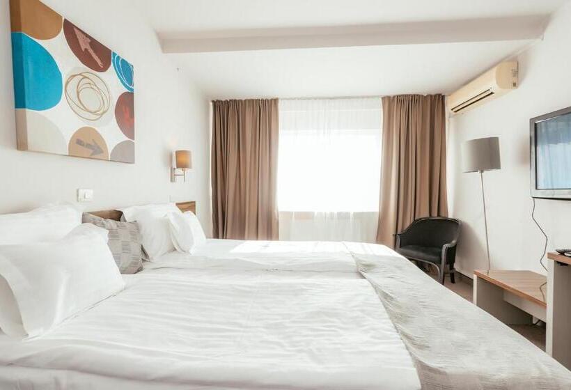 디럭스 룸, Riviera By Queens Hotel And Resort