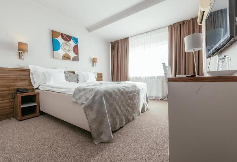 Номер Deluxe, Riviera By Queens Hotel And Resort