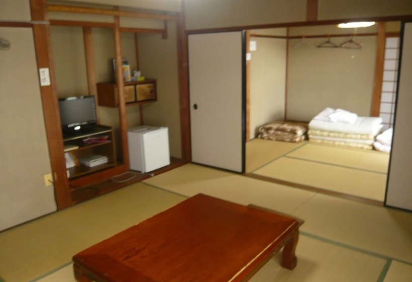Четырехместный Номер Классик, Youth Hostel Wanihama Seinen Kaikan
