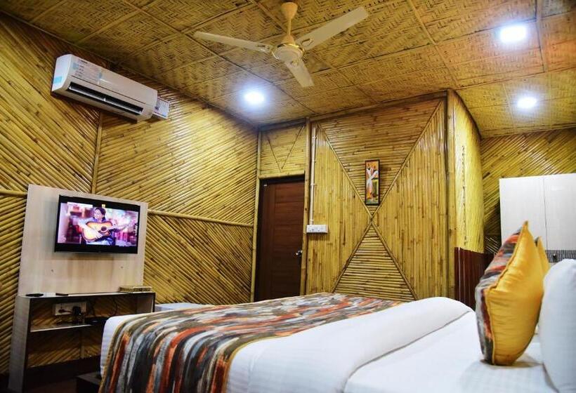 Стандартный Номер Кровать Кинг, Bamboo Castle