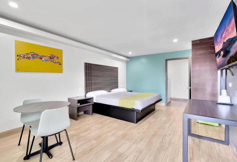 Номер Стандарт Кровать Кинг Адаптированный для Инвалидов, Exclusivo Inn And Suites