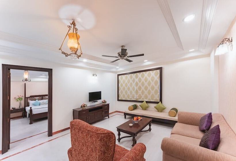 Люкс Повышенной Комфортности, Shree Vallabh Vilas Lords Plaza Nathdwara   Pure Veg