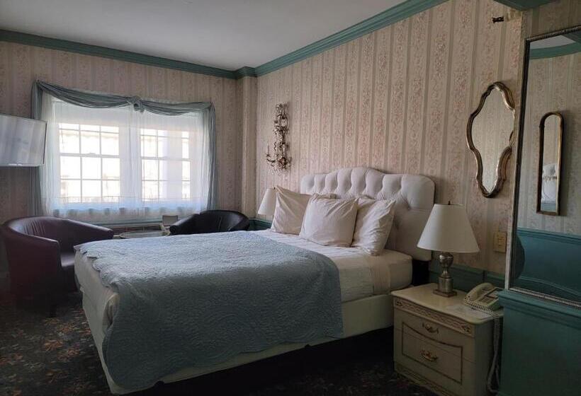 Номер Стандарт, Lowell Inn