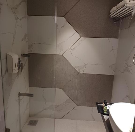 Номер Стандарт, Click Hotel Aurangabad