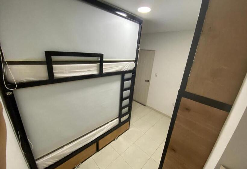 스탠다드 룸, Nueve Uno Hostel