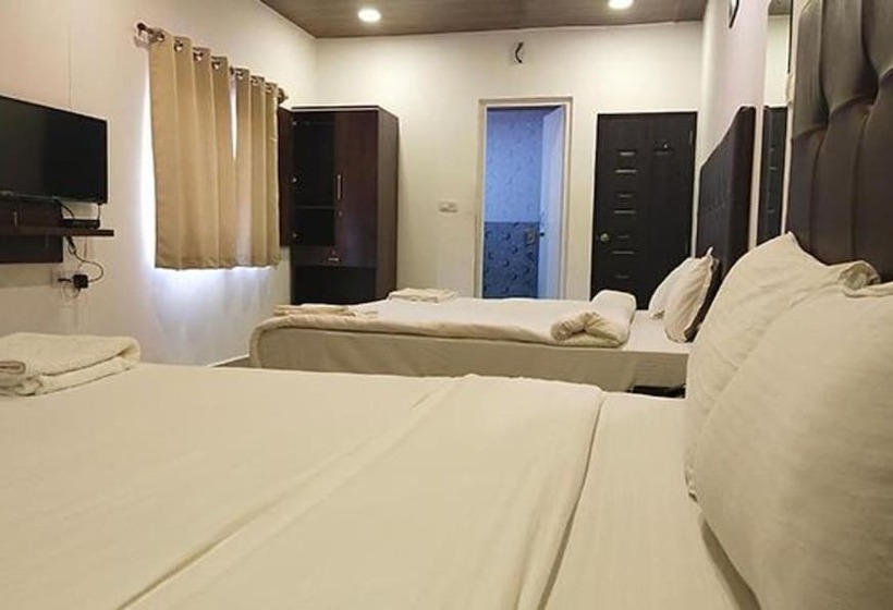 패밀리 룸, Balaji Inn Baga