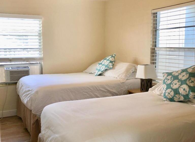 خانه 1 خوابه, The Molloy   Treasure Island Suites & Cottages
