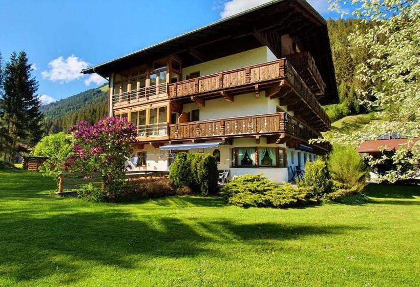 带2个卧室的公寓, Pension Appartements Via Claudia