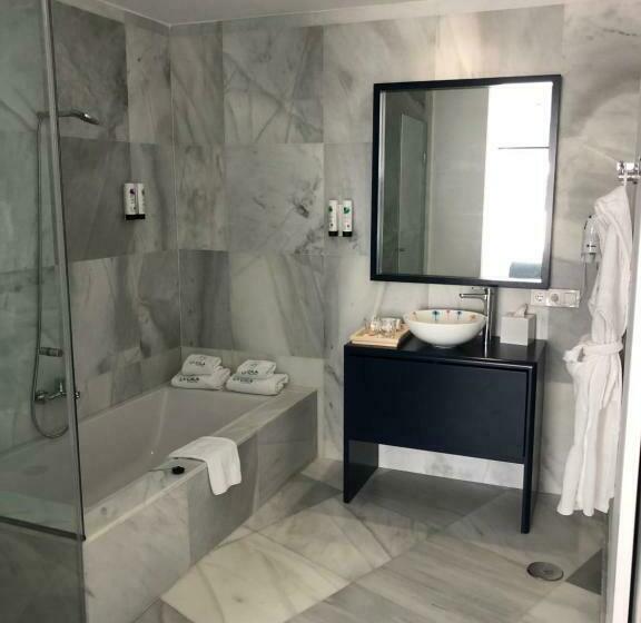 Вилла 1 Спальня, Calalanzarote Suites Hotel   Adults Only