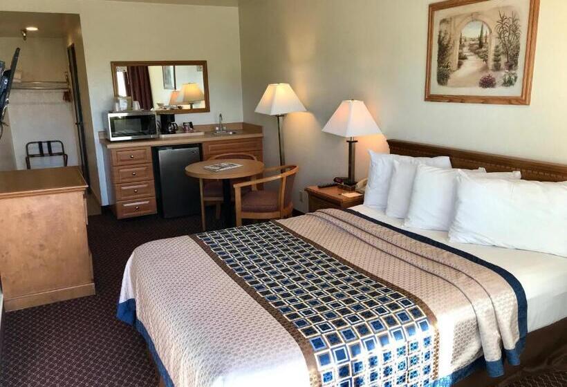 Номер Стандарт, Oakridge Inn