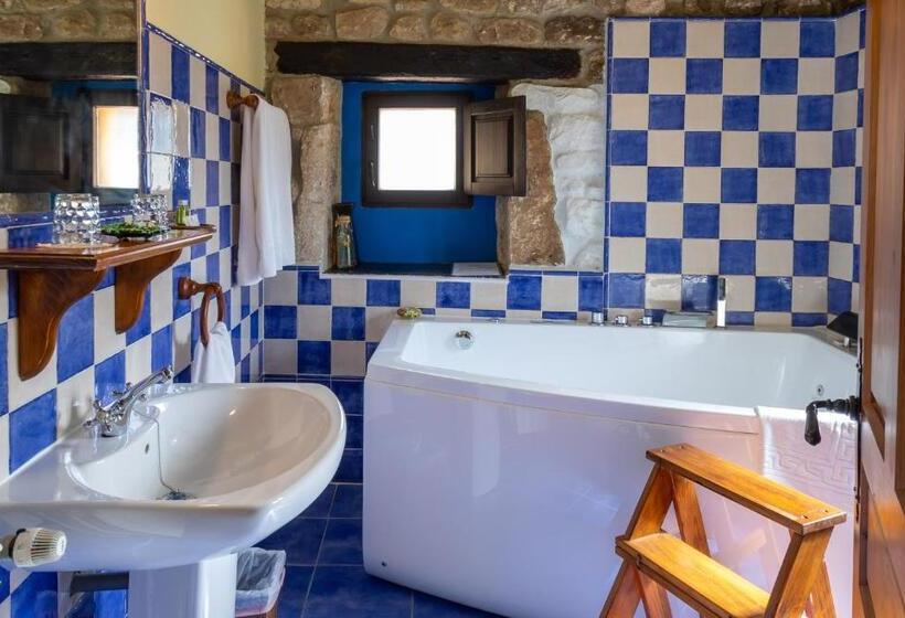 Номен Superior с Гидромассажем, Posada Rural Sierra De Ibio