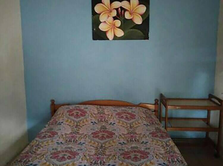 اتاق استاندارد با سرویس بهداشتی مشترک, Bagus Bay Homestay
