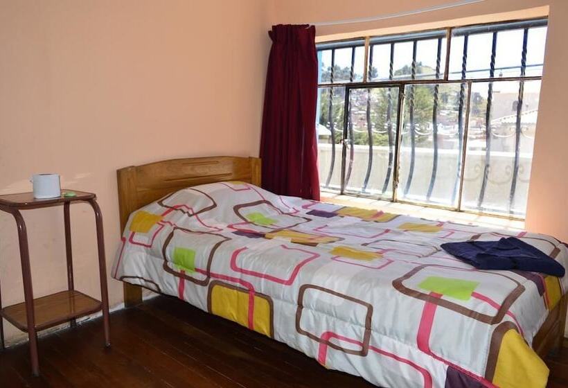 اتاق استاندارد یک تخته با سرویس بهداشتی مشترک, Hostal Florencia