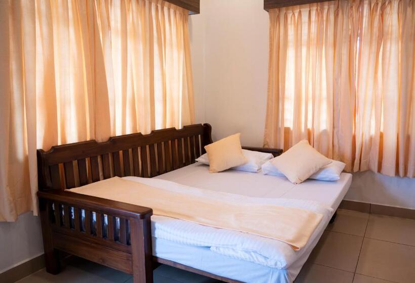 套房, Sharda Residency