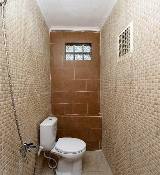 Номер Deluxe, Spot On 2240 Simpang Tujuh Residence