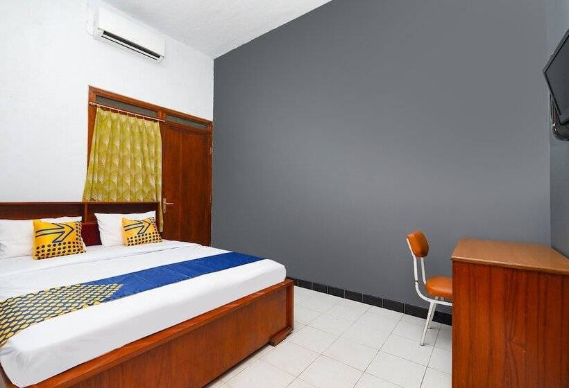 Номер Стандарт, Spot On 2240 Simpang Tujuh Residence