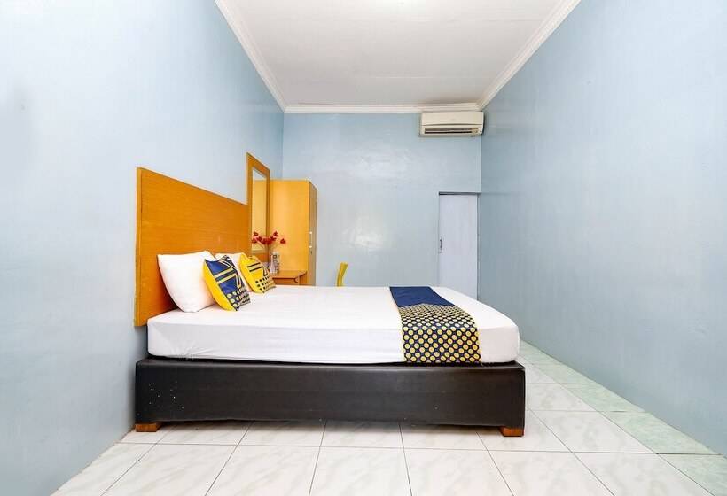 Семейный Номер, Spot On 2240 Simpang Tujuh Residence