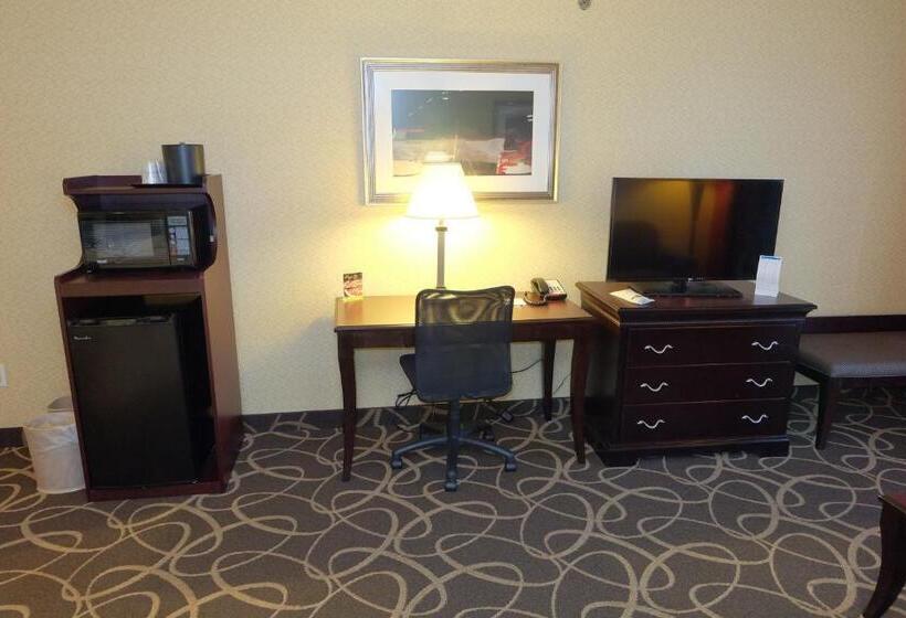 Люкс, Best Western Plus Eau Claire Conference Center
