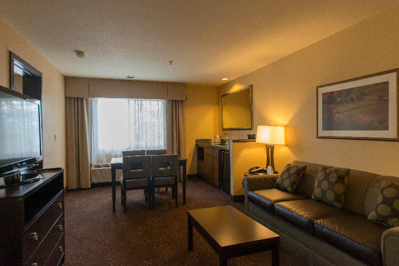 Люкс Кровать Кинг, Holiday Inn Express Portland East   Columbia Gorge, An Ihg