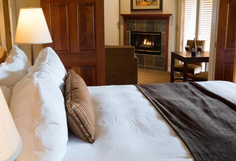 חדר דלוקס עם מיטת קינג, Pine Ridge Inn