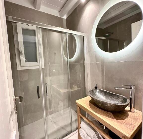 سوییت جونیور با بالکن, Sofos Suites Mykonos