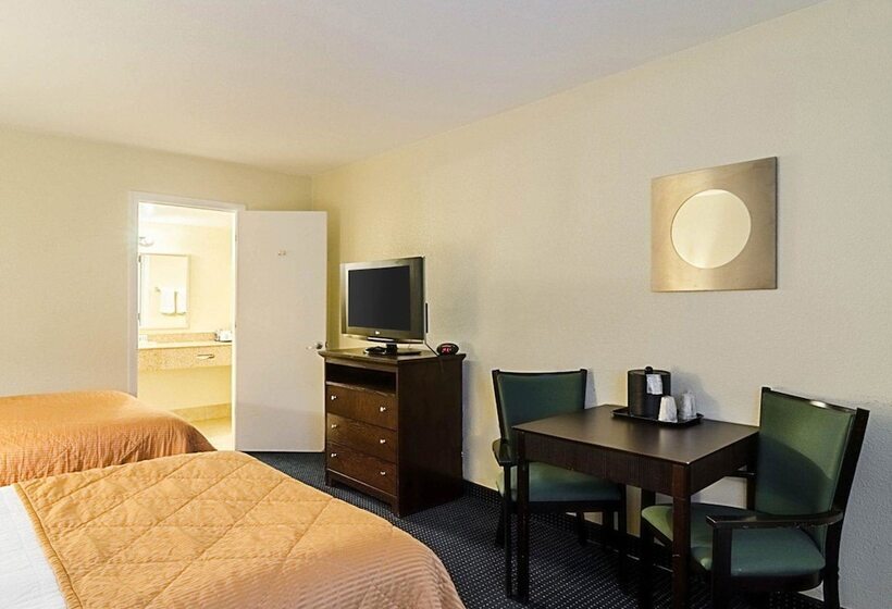 اتاق استاندارد با 2 تخت دوبل, Rodeway Inn & Suites Williamsburg Central