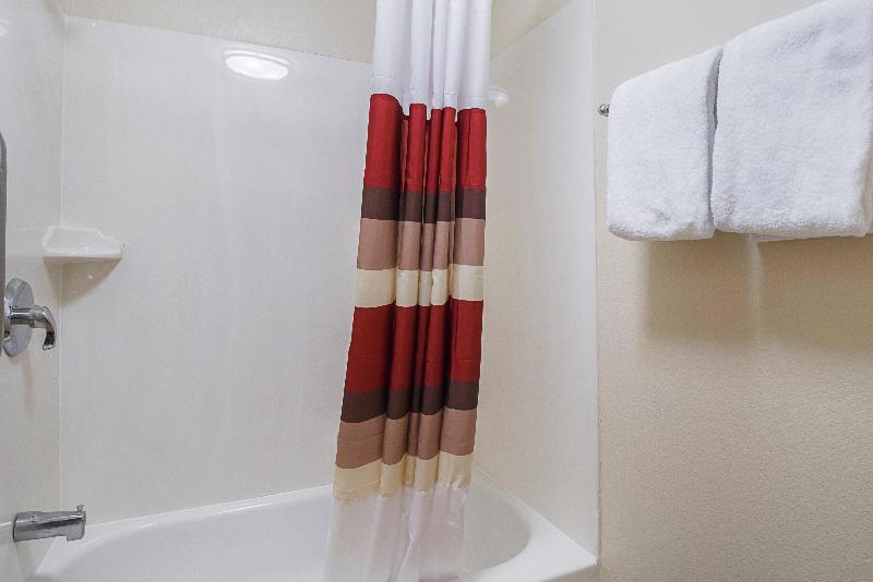 חדר סופריור עם מיטת קינג, Red Roof Inn Plus + Phoenix West