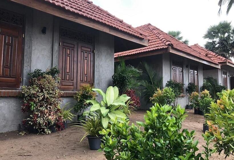 Бунгало Стандарт Вид на Сад, Arasi Resort