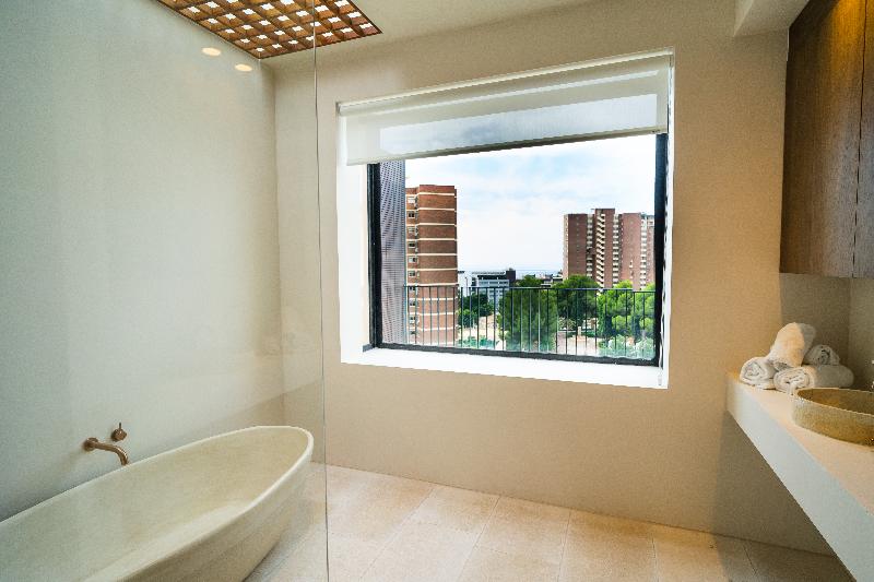 Quarto Estandar para Deficientes Físicos, Courtland Grand Hotel, Trademark Collection By Wyndham Former Sheraton Atlanta