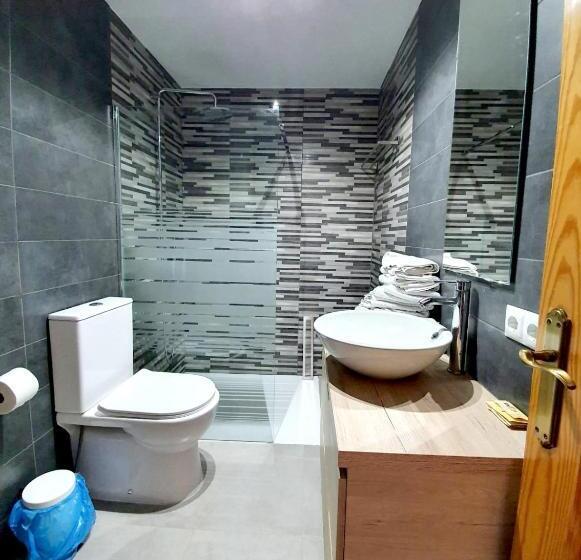 Апартаменты 1 Спальня с Балконом, Front Line           Primera Línea           Apartments In Playa Flamenca