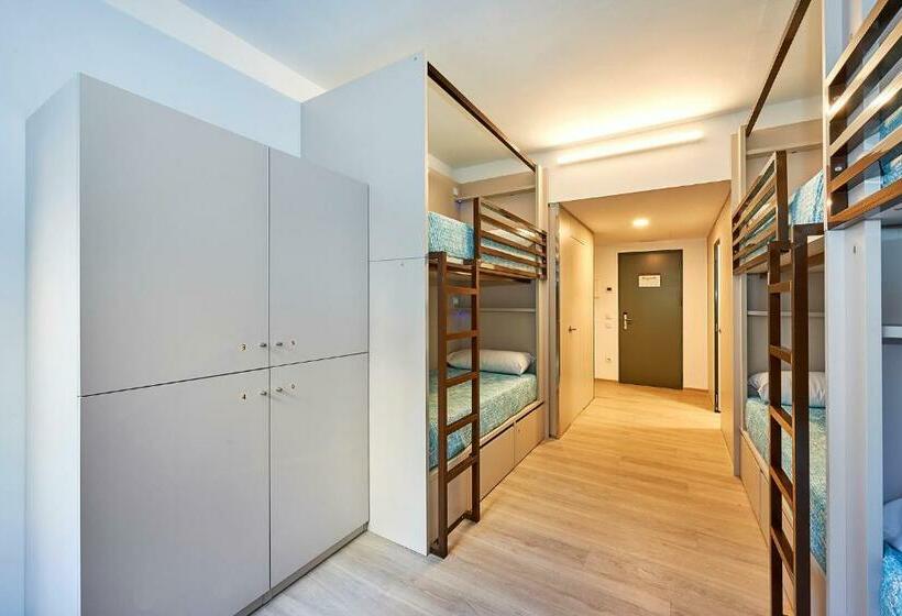 家庭间, Alberg Abat Oliba