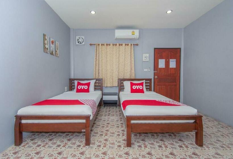 Номер Superior, Oyo At Night Pranburi