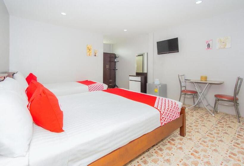 Трехместный Номер Deluxe, Oyo At Night Pranburi