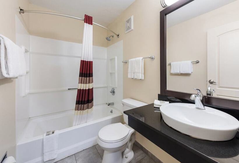 장애인용 디럭스룸, Red Roof Inn Findlay