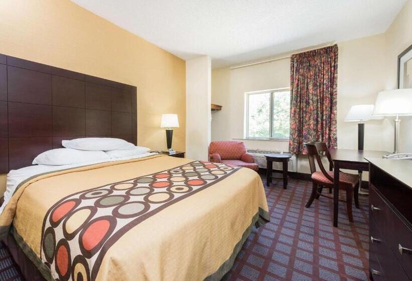 Quarto standard, Super 8 By Wyndham Bloomington University Area