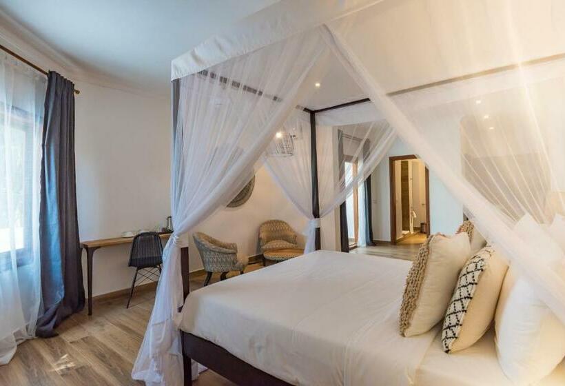 اتاق لوکس, Amani Boutique Hotel   Small Luxury Hotels Of The World