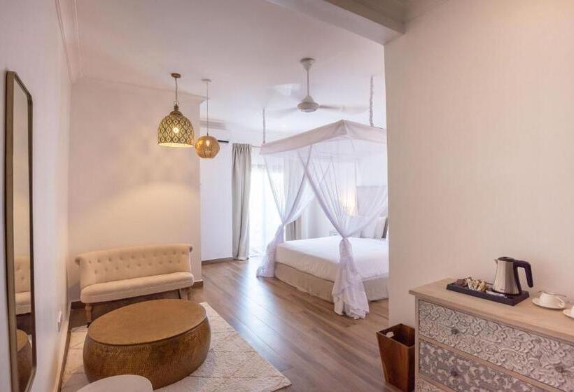 اتاق لوکس با چشم‌انداز دریا, Amani Boutique Hotel   Small Luxury Hotels Of The World